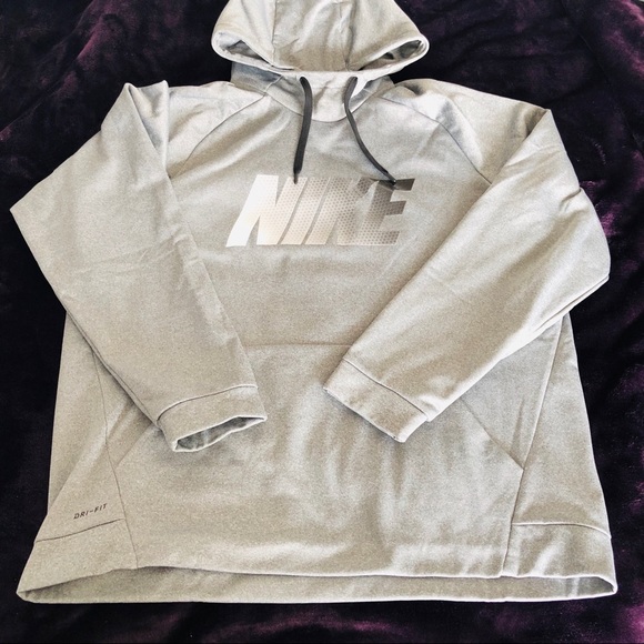 dri fit hooded shirt